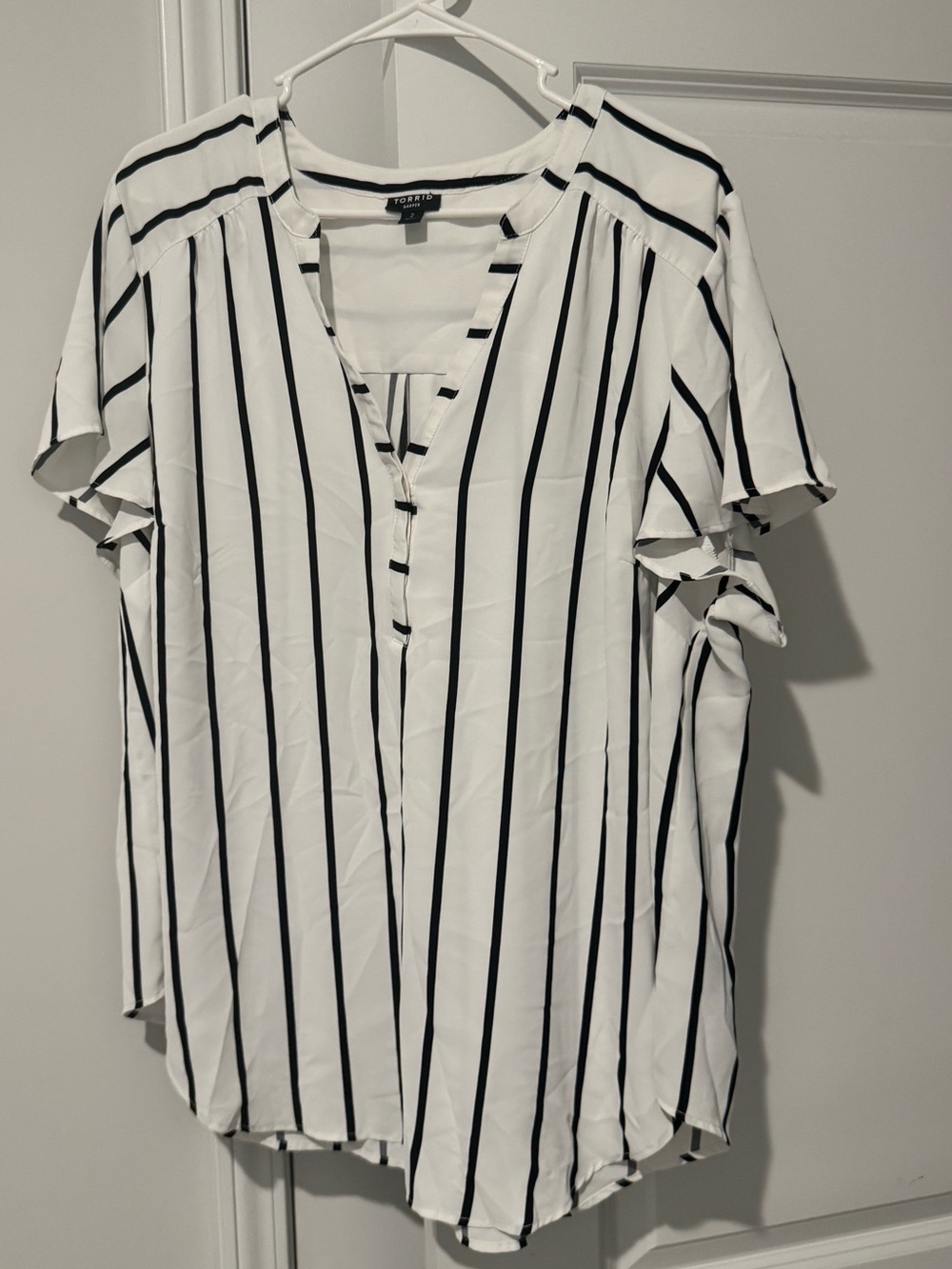 Torrid White Blouse with Black Vertical Stripes
